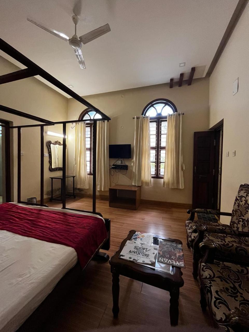 Kstdc Hotel Mayura Pine Top Nandi Hills Экстерьер фото