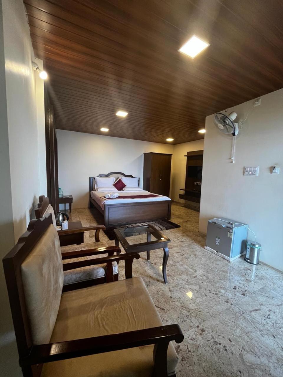 Kstdc Hotel Mayura Pine Top Nandi Hills Экстерьер фото