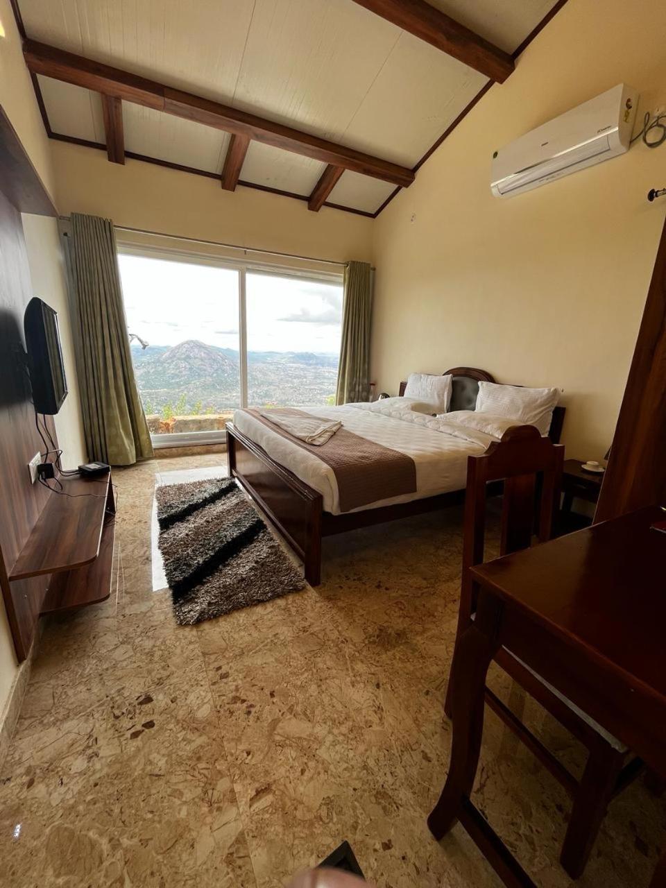 Kstdc Hotel Mayura Pine Top Nandi Hills Экстерьер фото