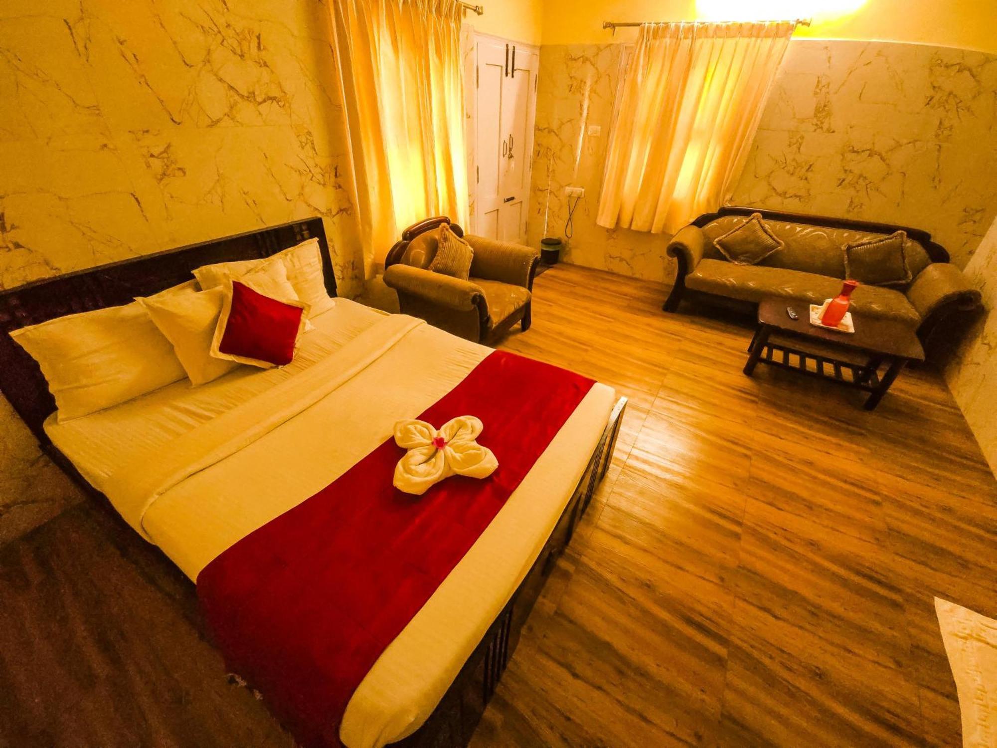 Kstdc Hotel Mayura Pine Top Nandi Hills Экстерьер фото